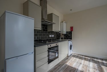 2 bed house, Colum Road, Cathays, Cardiff, CF103EL - Image 3